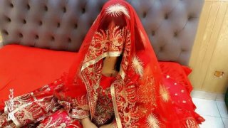 Nora s honeymoon viral video - pakistani girl with big natural tits fucking husband hard